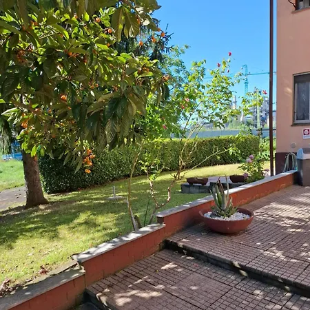 King's House Проживание в семье Roletto